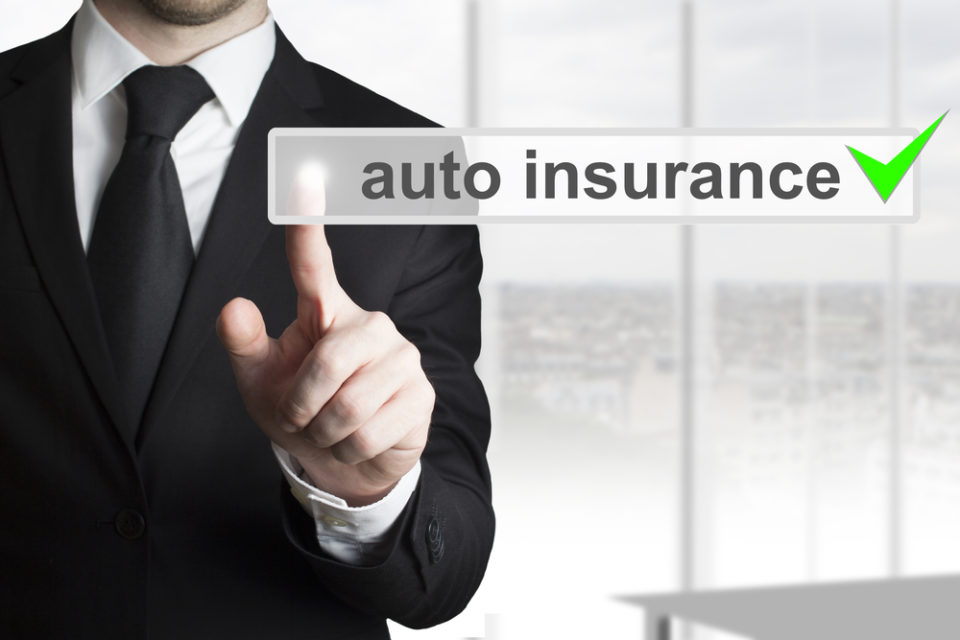 AUTO – AUTO INSURANCE MAN POINTING AT SCREEN Automobile Insurance Subrogation